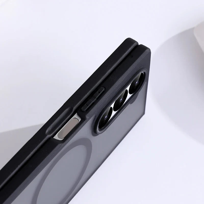 Black Magnetic Wireless Charging Case